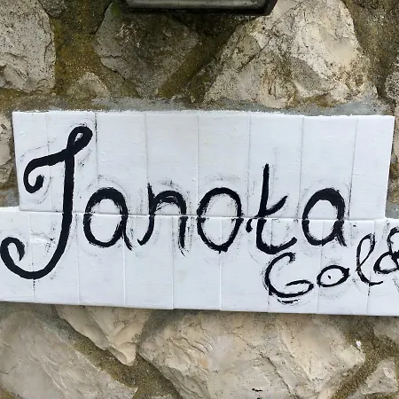 Дом отдыха Janota Week Golf